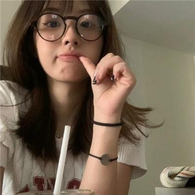 报告老板夫人她又要打人了